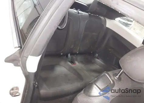 2014 Volkswagen Beetle 2.0L Tdi из США, поврежденный, VIN 3VWRL7AT4EM605513